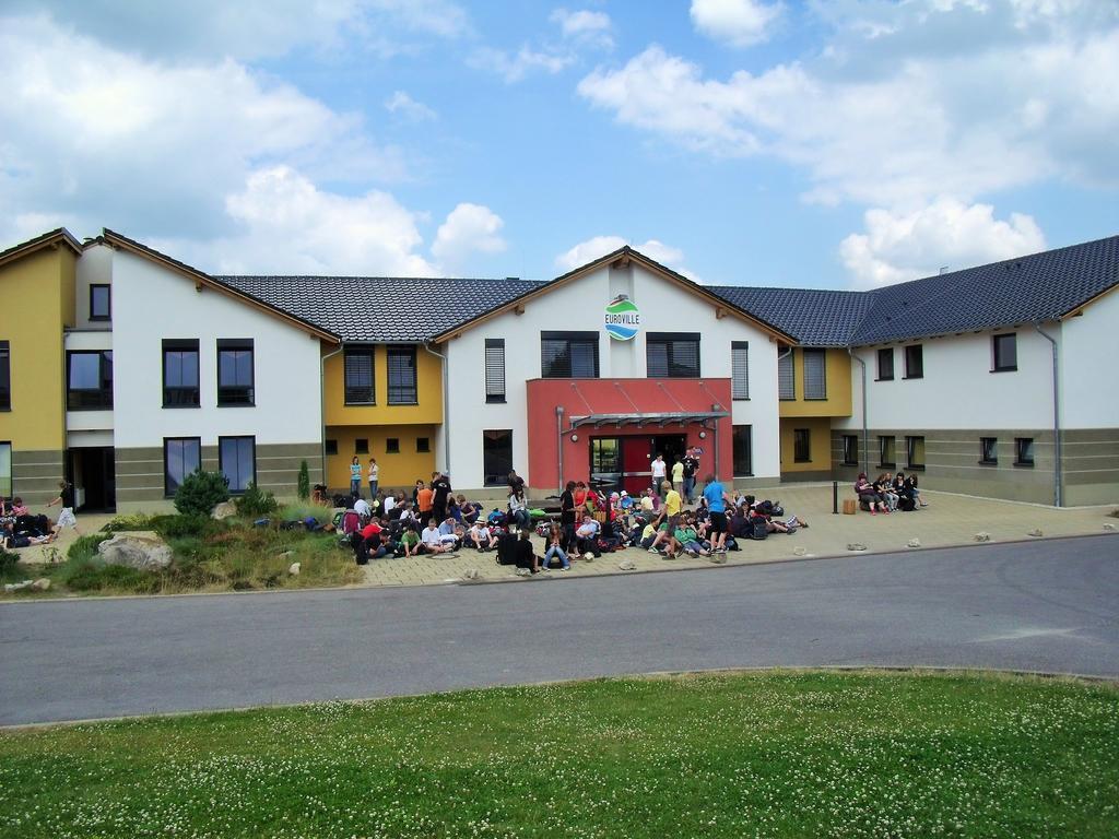 Euroville Jugend- Und Sporthotel Наумбург Екстериор снимка