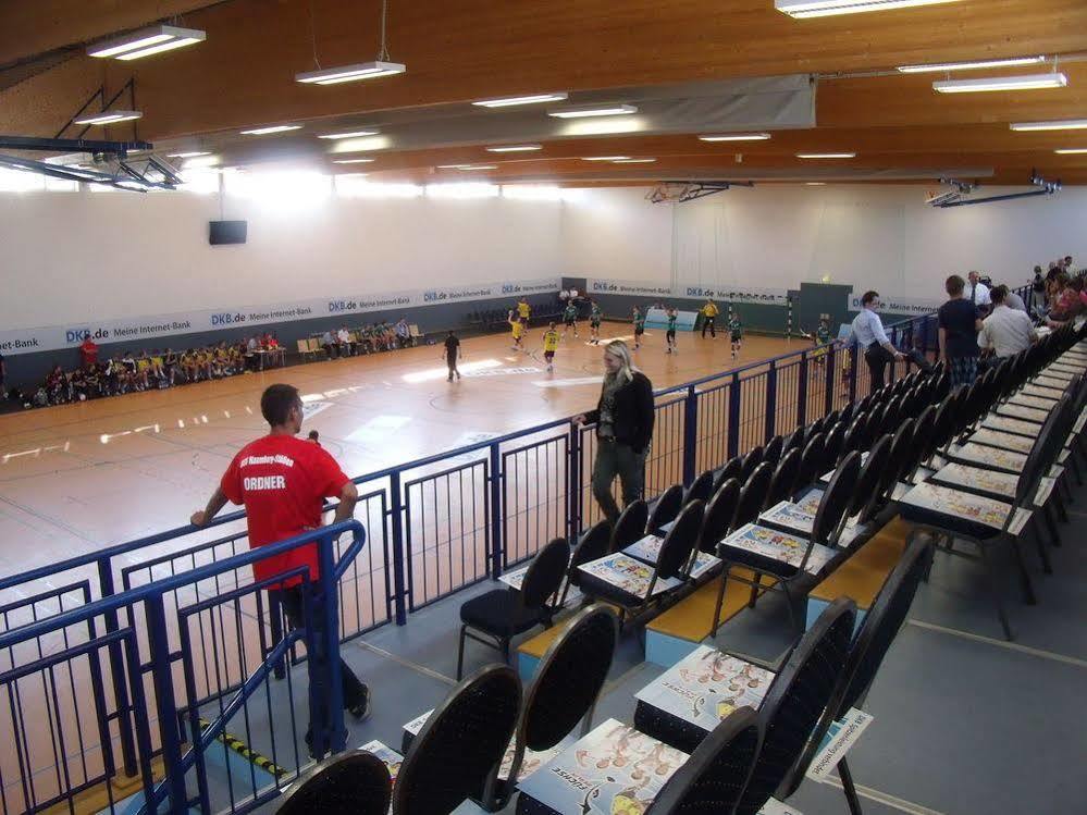 Euroville Jugend- Und Sporthotel Наумбург Екстериор снимка